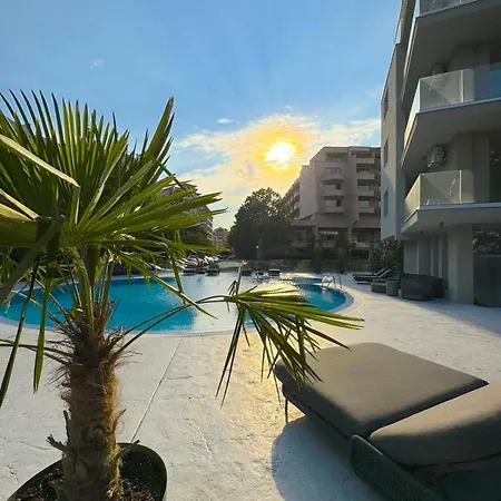 Modern Near Cacao Beach, Pool - Balcony 4 Guests Slăntjev Brjag