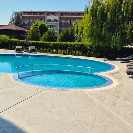 Modern Near Cacao Beach, Pool - Balcony 4 Guests